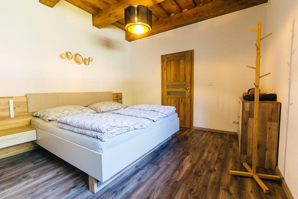 Apartmany Pri Jaskyni - Bystrá エクステリア 写真